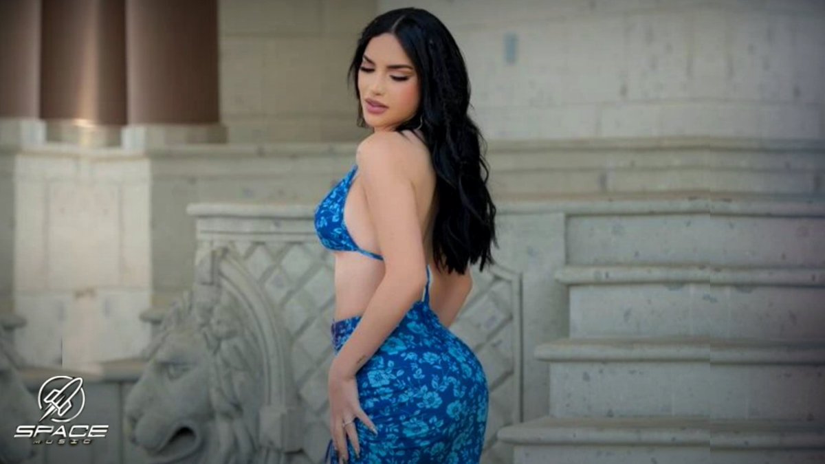 JAJAJJA (Kim_Loaiza0@)  X