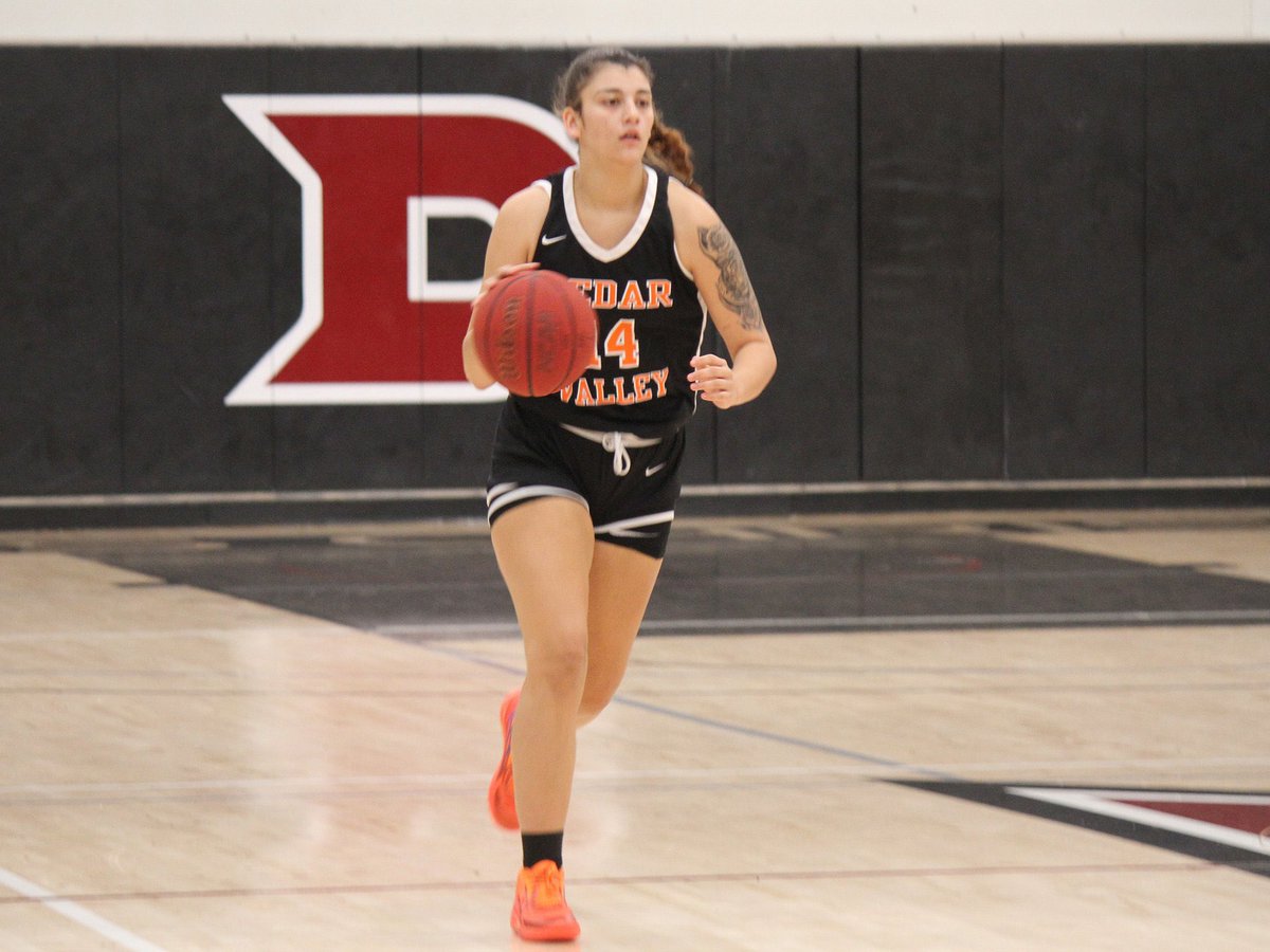 KateFaith_1's tweet photo. The time has come to say goodbye I will be transferring! I want to Thank my coaches and team mates @Cedarvalley_WBB Iam grateful for all the time and energy you have invested in me and for believing in me when I didn’t believe in myself. I’m leaving with a 3.6 GPA ❤️#StayTuned https://t.co/Xpgop3v6gm