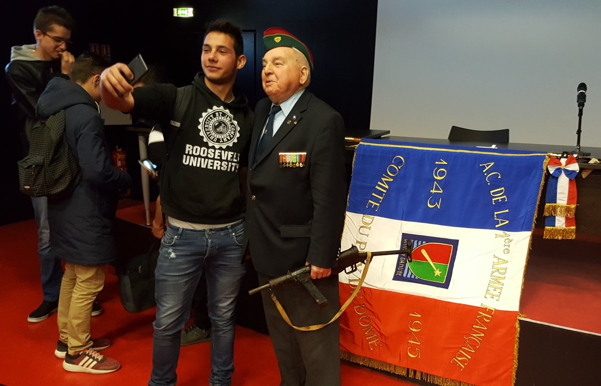 Edef_Clermont's tweet photo. Triste après la disparition d'André Paupert mardi 25 avril
▶️Né en 1925, ancien maquisard du Maquis Camille du Morvan
▶️Engagé volontaire dans la 1ère Armée, Campagne d'Alsace et campagne d'Allemagne
▶️Commandeur des Palmes académiques pour son fort engagement auprès des élèves https://t.co/PrJjrW3Fqb