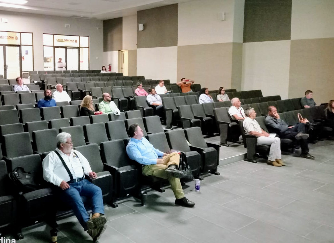 UCEBCN's tweet photo. Se concluye visita a los PVI's en Baja California y el Curso "Aplicación de Actos de Autoridad en el control de la movilización Agropecuaria Nacional" por personal de la #DGIF @SENASICA 
#SADERBC @agricultura_bc #CEFPPBC #CESVBC https://t.co/UbiMpu5BWA