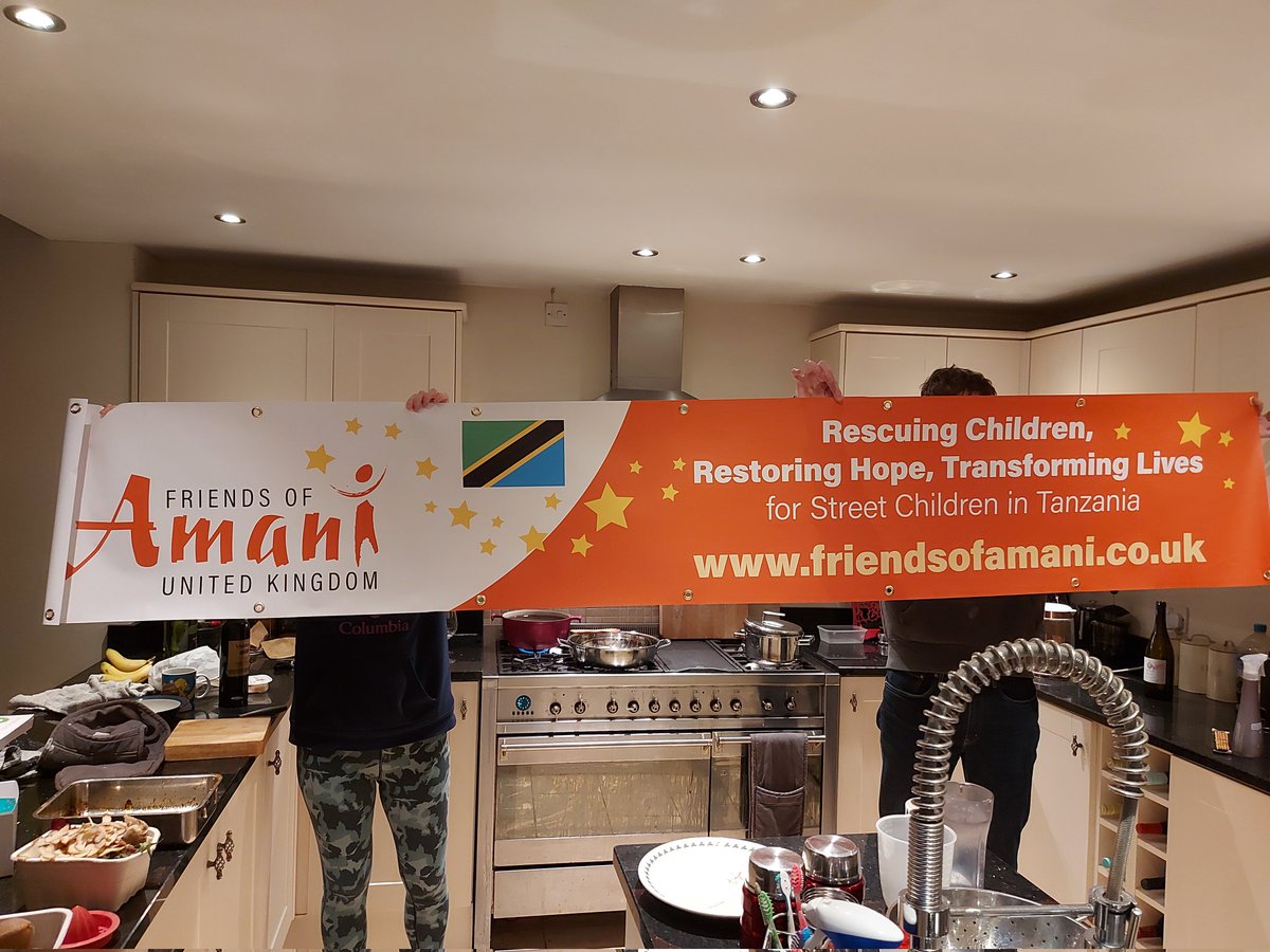 The banner has arrived!! You can still sponsor us to run the Birmingham half for Amani, helping street kids in Tanzania. We are halfway to our target! #BirminghamGreatRun @AmaniKids justgiving.com/campaign/birmi…