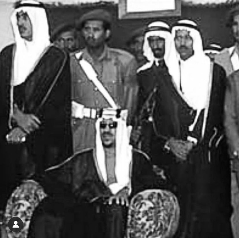 kingsaud's tweet photo. انتقل الي رحمة الله تعالي اليوم ،الأمير  بندر بن متعب بن عبدالله بن سعود بن عبدالعزيز ، رحمه الله وغفر له واسكنه فسيح جناته ،اثر نوبه قلبيه في مدينة #الرياض ، ونتقدم بالعزاء لأسرة #الملك_سعود رحمه الله ، وأبناء وأسرة الأمير عبدالله بن سعود ،وعمته الأميرة نايفة بنت سعود ، وشقيقه الأمير سعود بن متعب بن عبدالله بن سعود ..وانا لله وانا اليه راجعون ..