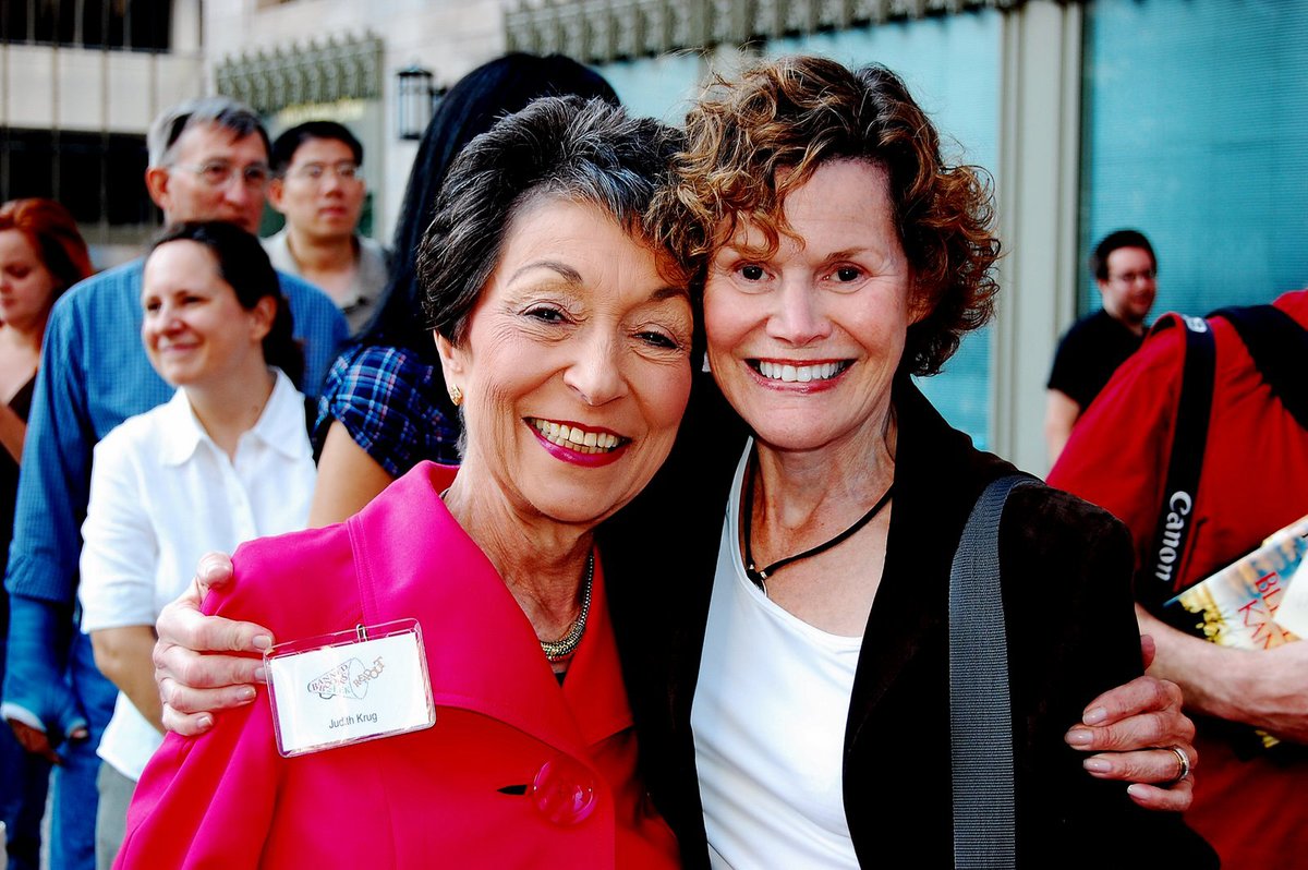 FTRF's tweet photo. #TBT for #NationalLibraryWeek: Our heroes and fierce defenders of #IntellectualFreedom @FTRF founder Judith F. Krug &amp; beloved author @judyblume! 😍  https://t.co/n9hHYYPnNZ https://t.co/iEgathxLK5
