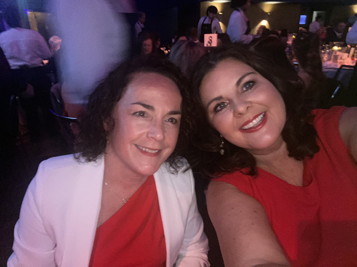 Sylviamarycurr1's tweet photo. #GradAwards23 https://t.co/Ip3N4CKFAN