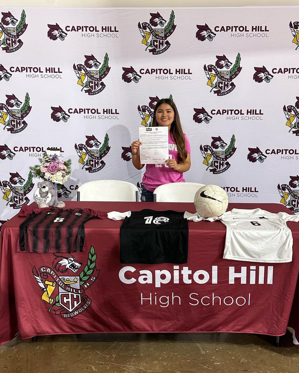 Congratulations to Fernanda Peña for signing her national letter of intent to play soccer at Bethany College! We are so proud of you!

¡Felicidades a Fernanda Peña por firmar su carta nacional de intención de jugar al fútbol en el Bethany College! ¡¡Estamos muy orgullosos de ti!