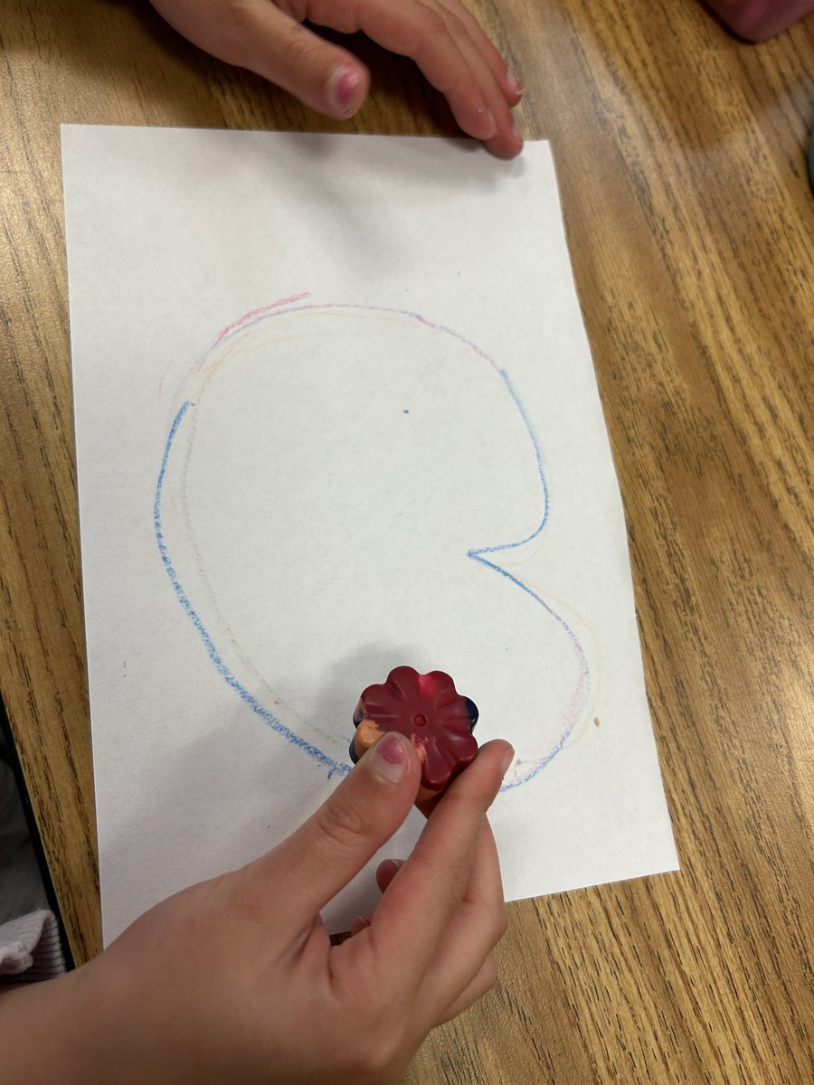 Using the recycled crayons we made yesterday to create pictures!#AshlandSoar