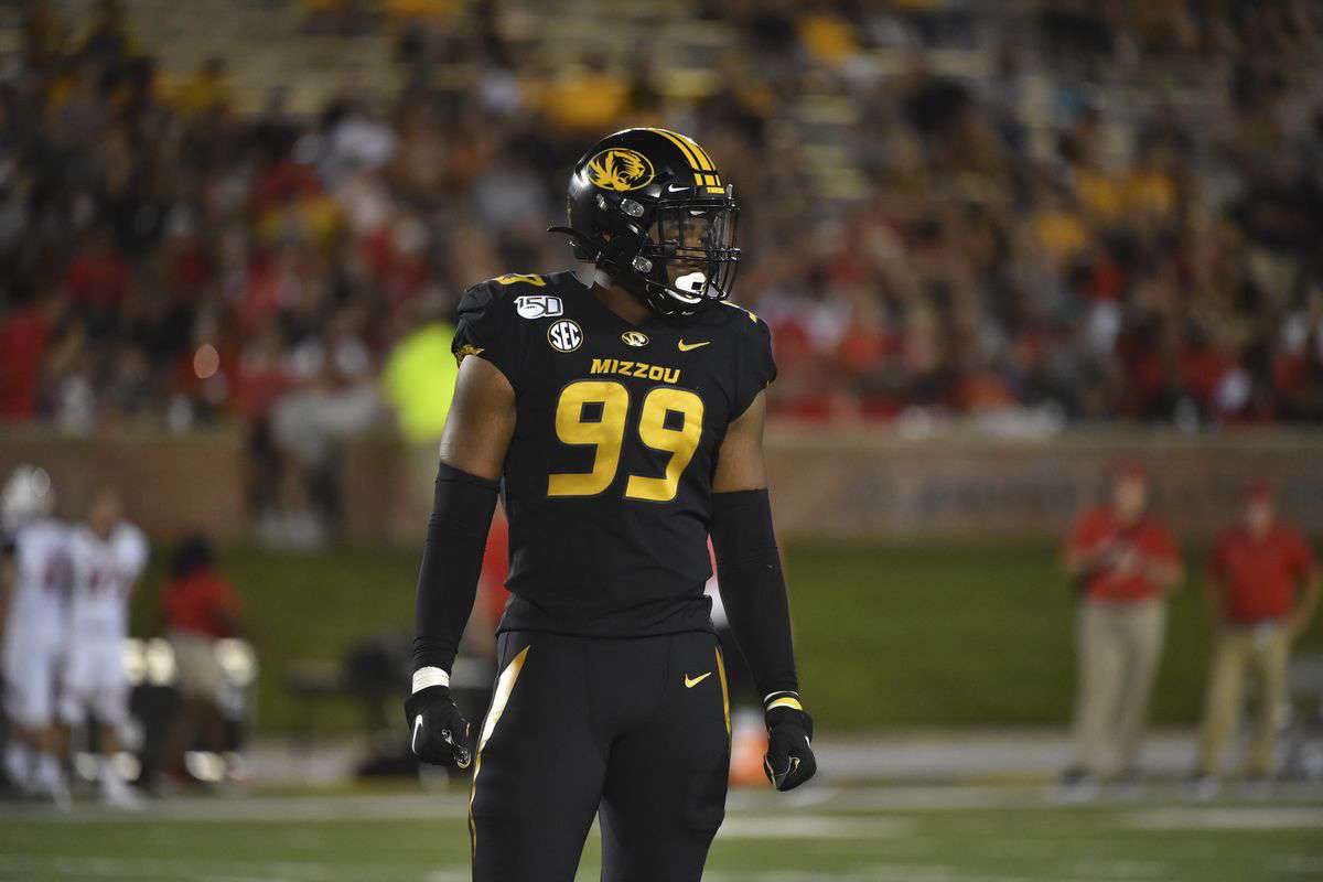 Blessed to receive a PWO from <a href="/MizzouFootball/">Mizzou Football</a> ‼️ <a href="/JaredRussellMIZ/">Jared Russell</a> <a href="/CoachCookNW/">Sedrick</a>