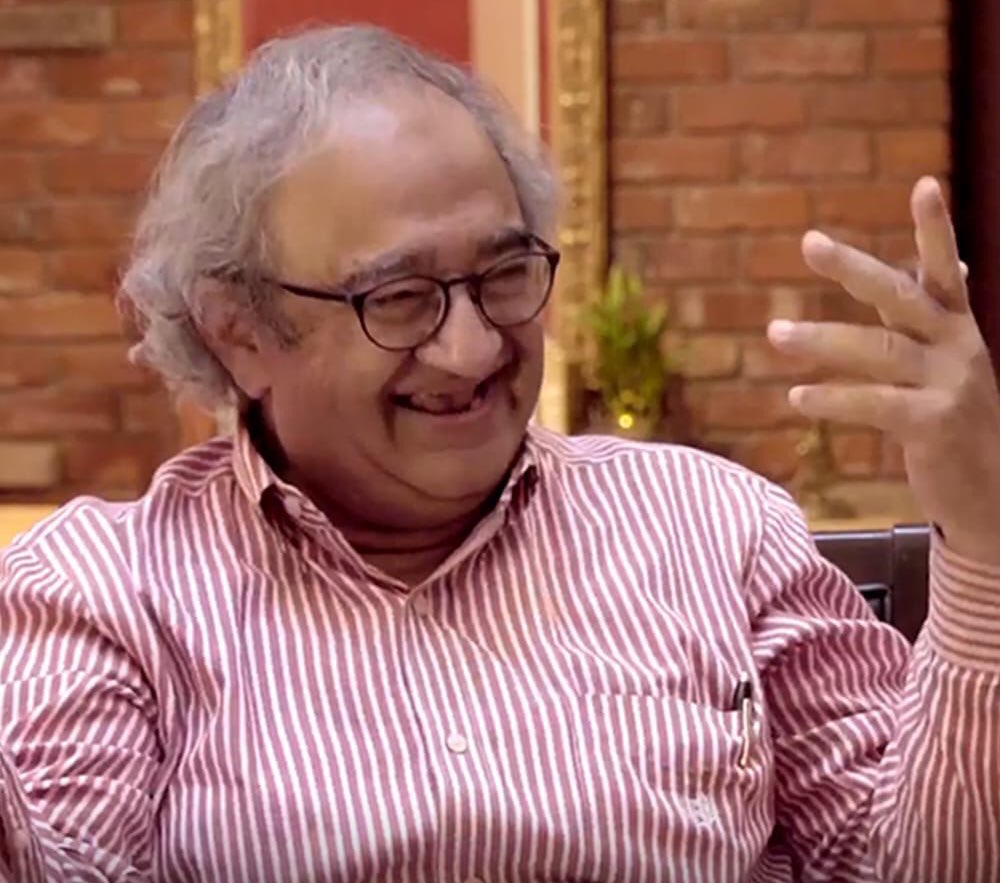 NatashaFatah's tweet photo. Hello everyone,

As per dad’s wishes he was cremated today surrounded by his closest family and friends. 

In the coming weeks we will plan a celebration of @TarekFatah’s life at his home that he loves so dearly. All are welcome. I will finalize the date soon. https://t.co/dGyFsjS3xz
