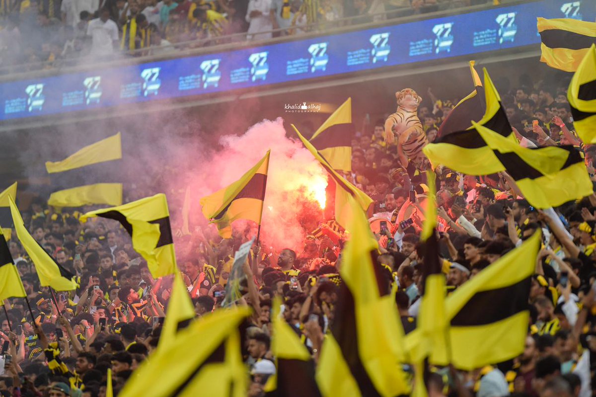 Almadinanews's tweet photo. #صور..

من حضور وتفاعل جماهير مباراة #الاتحاد ضد #الشباب بملعب الجوهرة بجدة 

تصوير / خالد الحاج 
@khalidalhaj2

#صحيفة_المدينة https://t.co/3w6FhagJyZ
