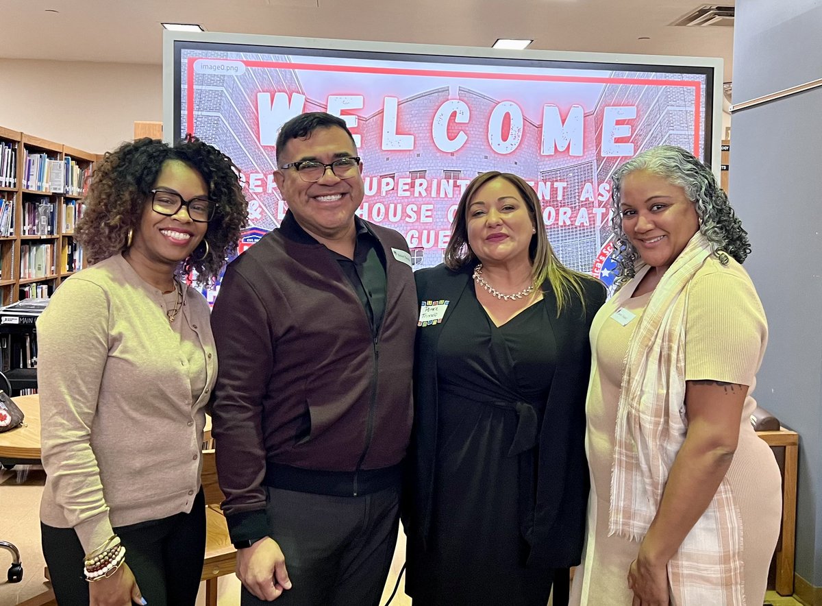 K E L L Y  ✊🏼 tweet media