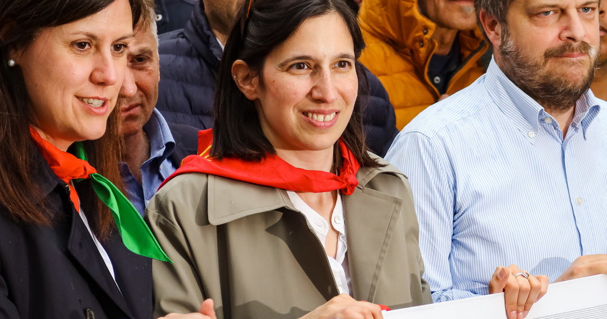 Libero_official's tweet photo. "Come non vergognarsi della violenza fascista di chi si dice comunista?": l'affondo della partigiana #DelDin contro il #Pd. E non è la sola... #25Aprile https://t.co/V9WRLDmgQE https://t.co/DqUUo7H1N5