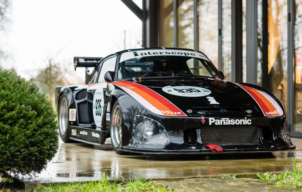 midnightdorifto's tweet photo. lunchtime browsing today: it’d be enough to be a 935, let alone a Kremer 935 K3, let alone an Interscope Kremer 935 K3, let alone an Interscope Kremer 935 K3 that was once raced by a guy named Whittington

https://t.co/fnM4gJsxmZ https://t.co/NsFAlShppN