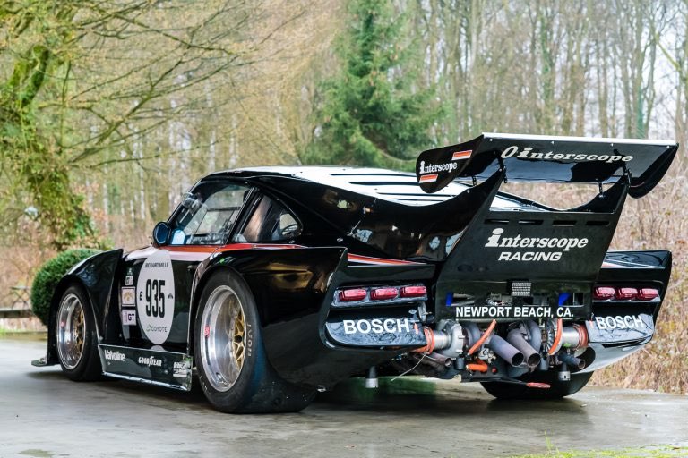 midnightdorifto's tweet photo. lunchtime browsing today: it’d be enough to be a 935, let alone a Kremer 935 K3, let alone an Interscope Kremer 935 K3, let alone an Interscope Kremer 935 K3 that was once raced by a guy named Whittington

https://t.co/fnM4gJsxmZ https://t.co/NsFAlShppN