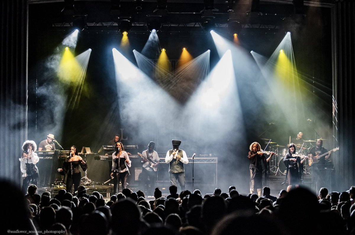 Excited to be back on the road this weekend! Kicking things off with a DJ gig tonight in Folkestone before heading to Scotland with the band for #StreetRave 🪩
Get all tour info at linktr.ee/soul2soullive