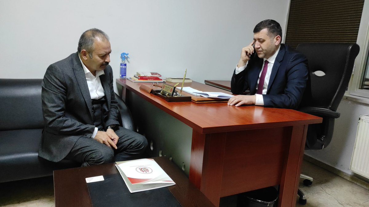 Değerli Uzman Çavuşlar
Ailelerimiz başkanımız sahada 

 Tüm sevenlerimizi Twitter Space odasına bekliyoruz.
Siz mağdur degilmisiniz  #HerkeseKadroVarUzmÇvşaYokmu <a href="/alitilkici38/">Ali Tilkici 🇹🇷</a>