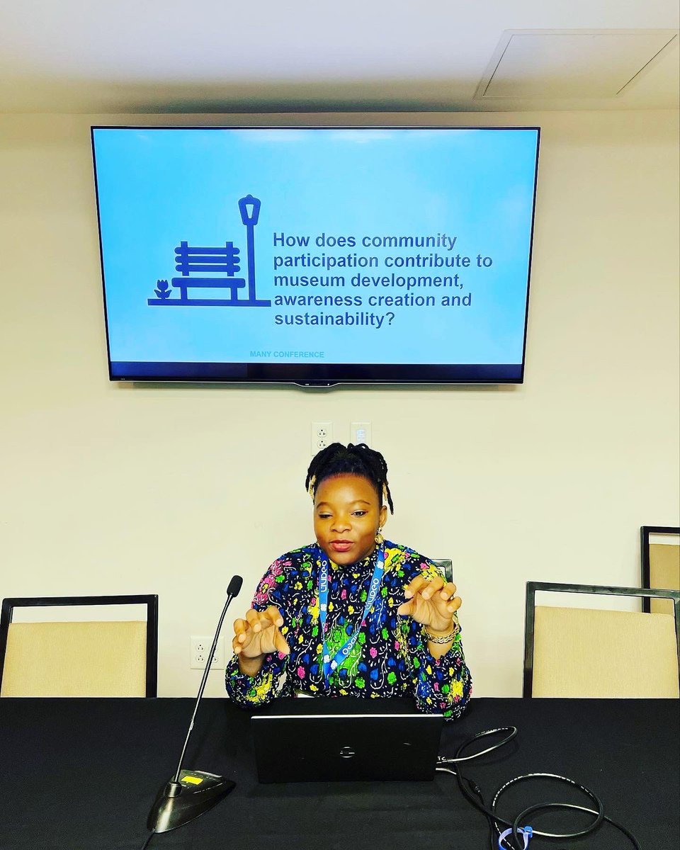 SMuseumstudies's tweet photo. @amarachiattamah at MANY 2023 conference during her presentation community participation in museums. 

#sumuseumstudies #MuseumTalks #Presentation https://t.co/840GlZOc17