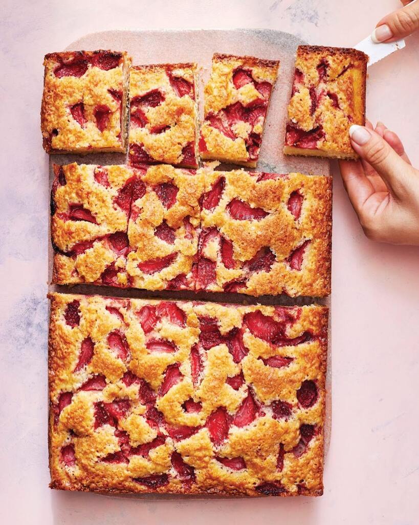 Celebrating strawberries today, as one does: strawberry sheet cake (from #snackablebakes), strawberry shortcake in a mug, strawberry and cream bar cookies (from #snackablebakes) and strawberry Rice Krispies Treats. Link in bio to the strawberry sheet cake recipe (you’re welcome).