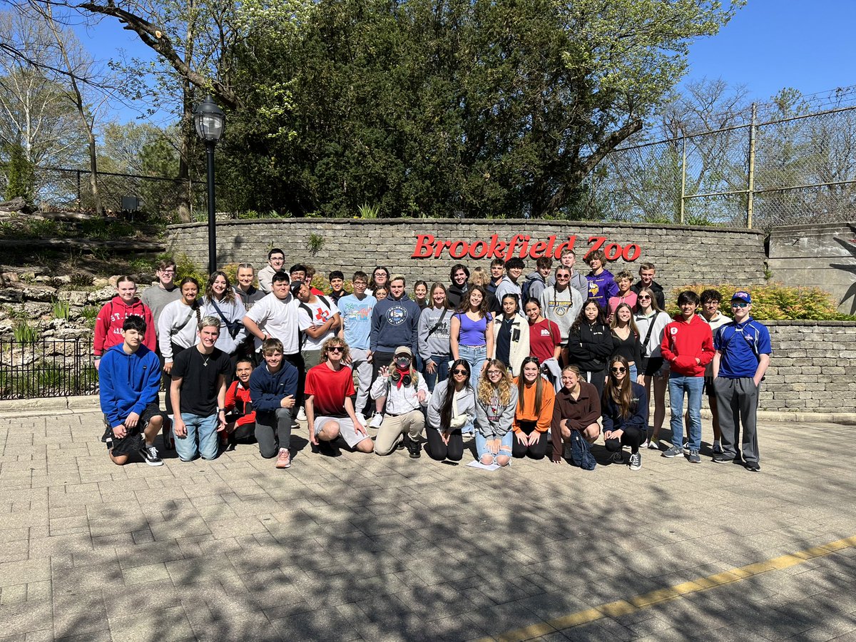 AP Biology goes to the zoo! ☀️🦍🦭🦒🐆🦓 #GOldenWARRIORS
