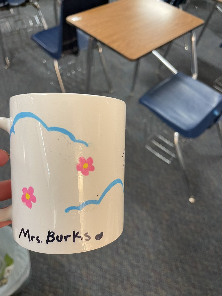 Elizabeth Burks tweet media