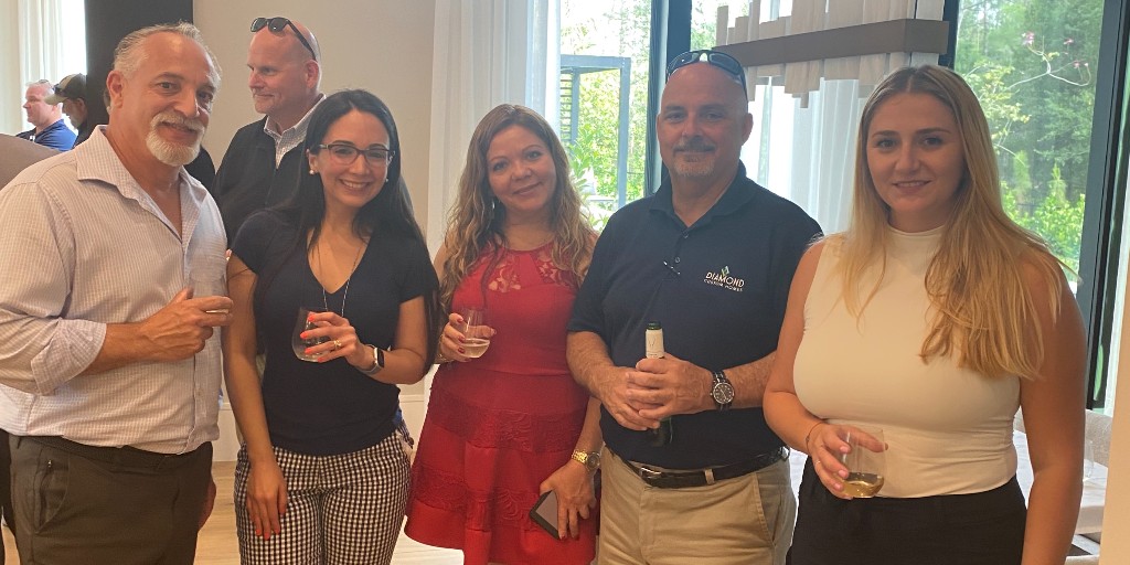 Diamond Custom Homes tweet media