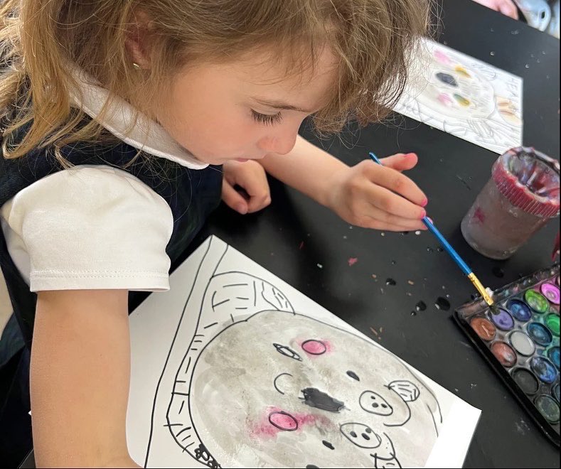 PreK read the book The Koala Who Could and then did some coulding of their own in class today. Thank you Ms. Bevins for always bringing imagination and inspiration into your classroom. We are grateful for your commitment to excellence. 

#preschool #art #artinschools #artteacher
