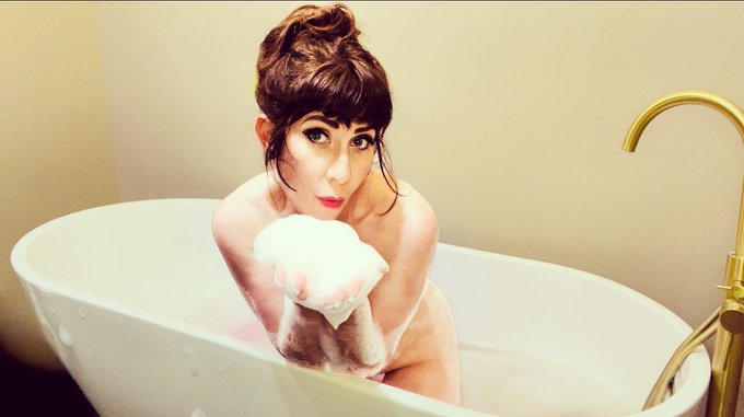 NEW SUDZY SOLO COMING SOON!!! https://t.co/xRMqiwyPLN<a href="/tag/mvsales"class="tags"><span>#mvsales</span></a>