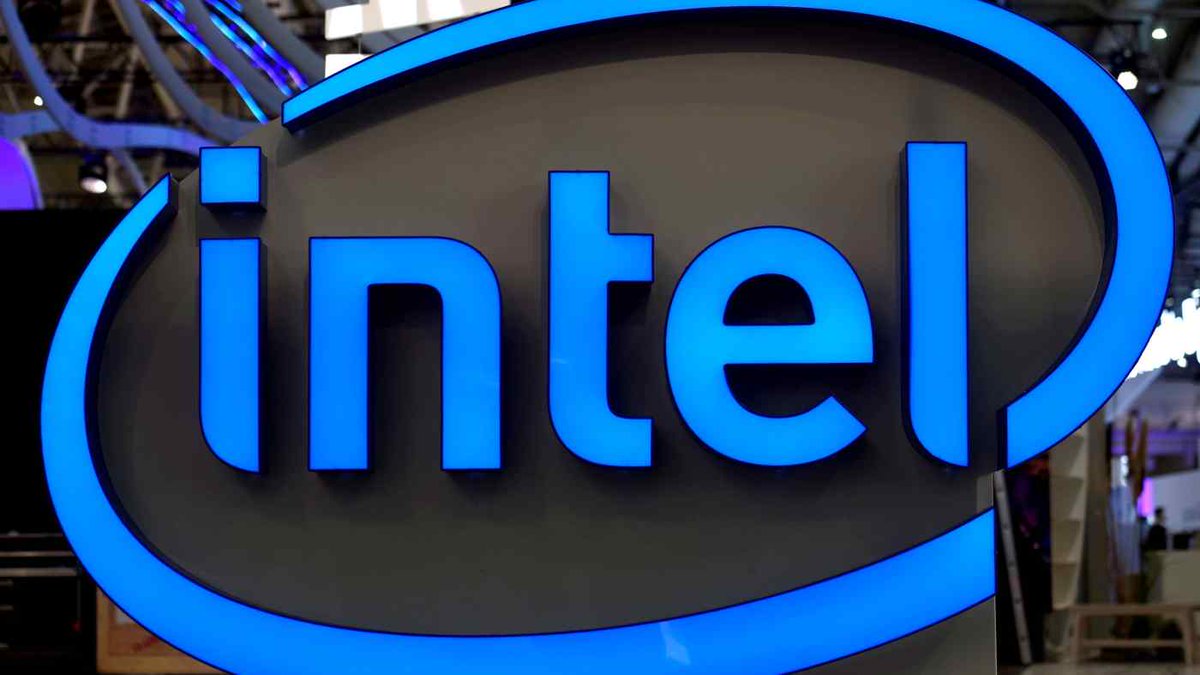 Investingcom's tweet photo. ⚠️BREAKING:

*INTEL 1Q EARNINGS PER SHARE -$0.04, EST. -$0.16

*INTEL 1Q REV. $11.70B, EST. $11.04B

https://t.co/bn1IykaA5B

$INTC https://t.co/KY6OaeJEuM