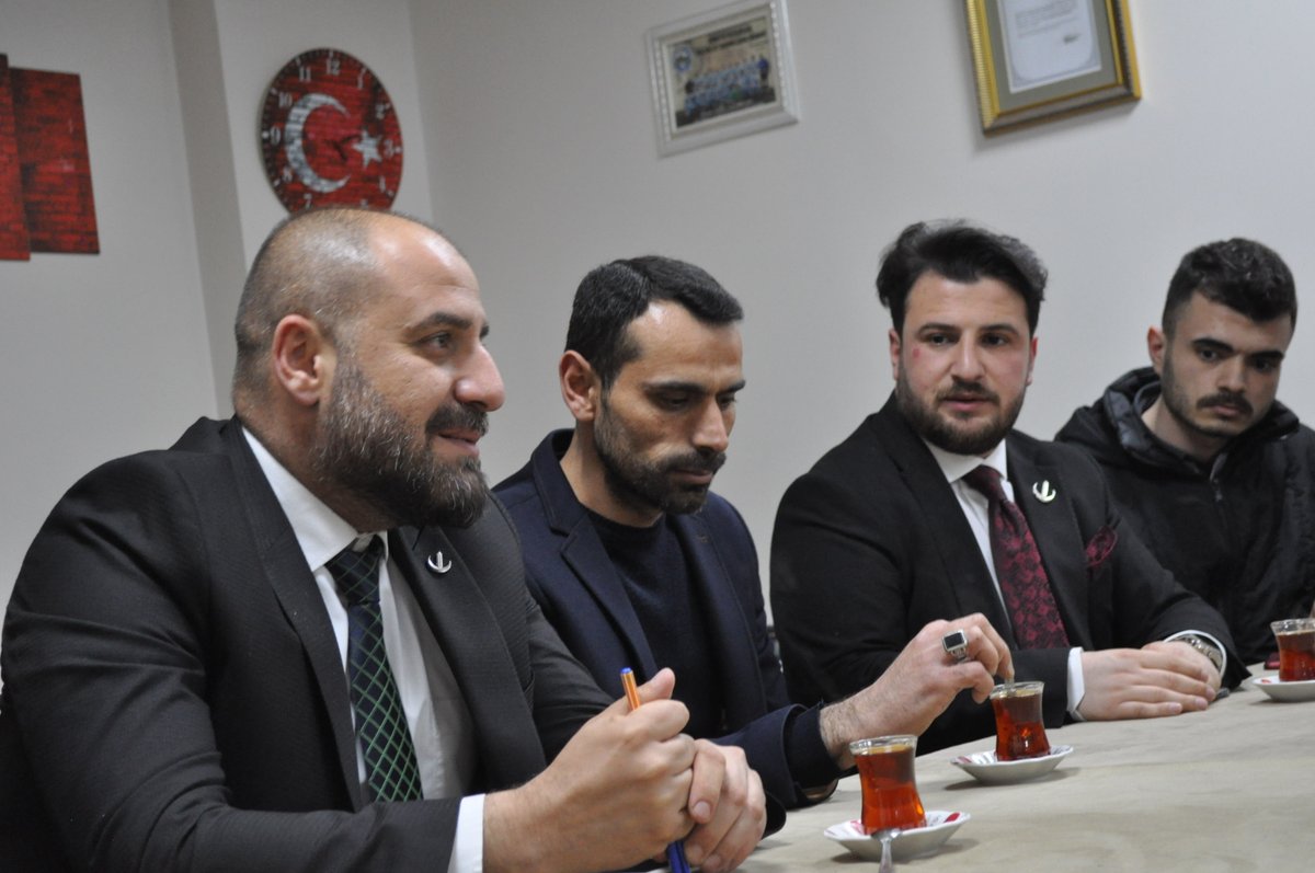 rptuzla's tweet photo. İstanbul 1. Bölge Milletvekili Adayımız Sn.
@halilkeyrp
beyefendinin katılımıyla Tuzla Sinoplular Derneğine, Tuzla Ağrılılar Derneğine ve Tuzla Kastamonulular Derneğine Ziyarette bulunduk, Misafirperveliklerinden dolayı Dernek Başkanlarımıza teşekkür ederiz.

@SerdarSabuncu53 https://t.co/24RSeO2S2M
