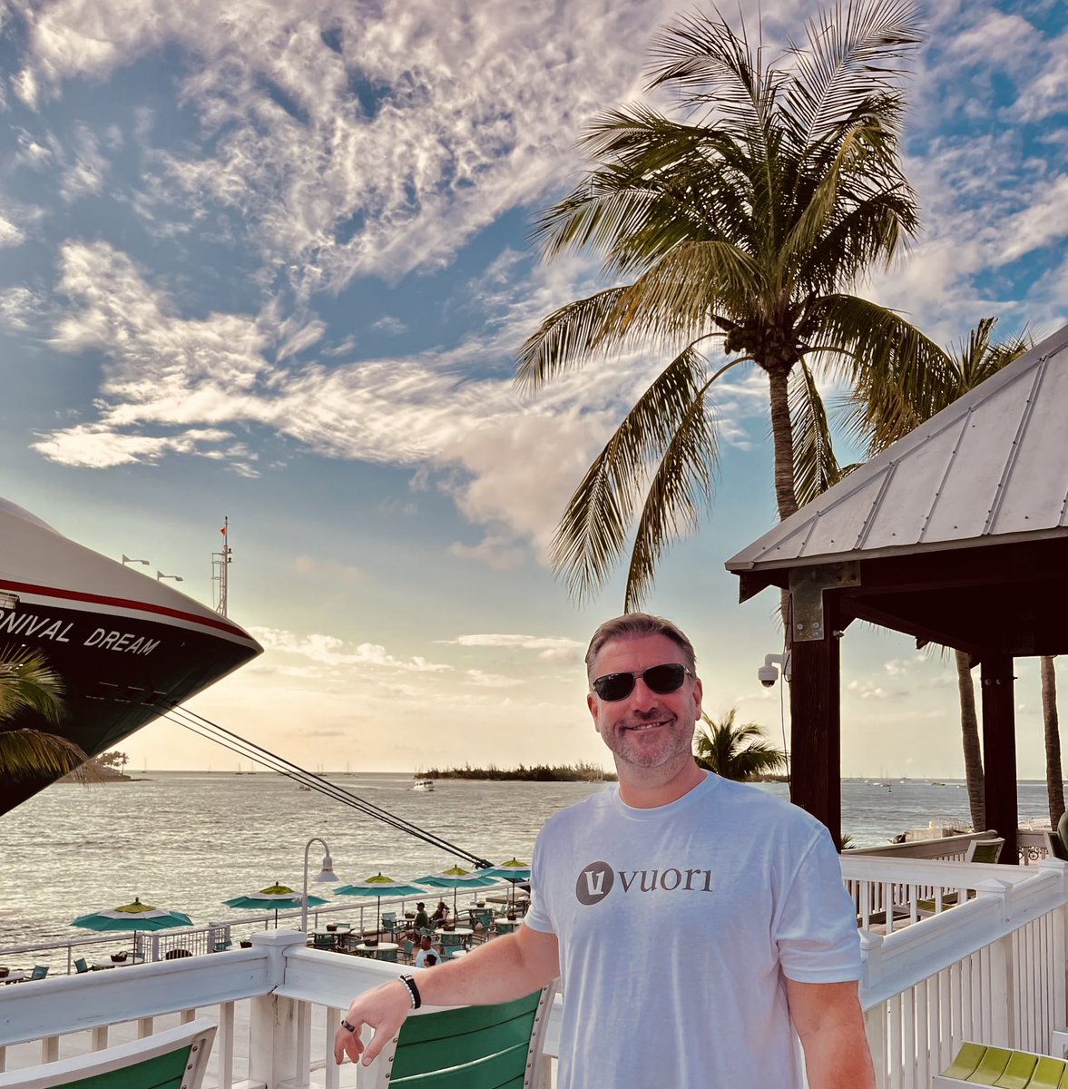 flyervbcoach's tweet photo. A chance to thank ⁦@vuoriclothing⁩ for their partnership! #vuorikeywest https://t.co/bMLyGFwUk0