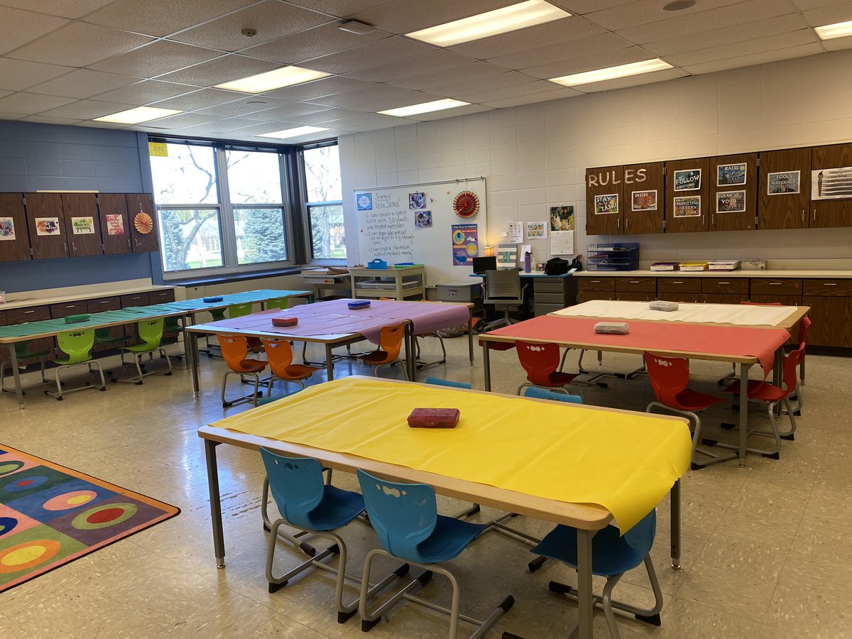Excited for Open House <a href="/D45Stevenson/">Stevenson School</a> tonight!  Come find your artwork displayed and visit me in the art room to show off your portfolio and do some drawing!