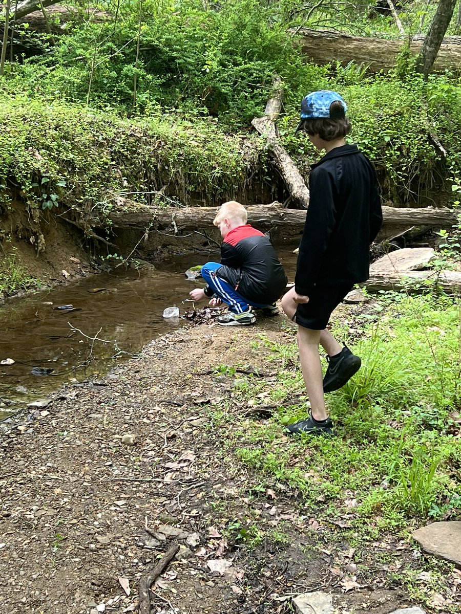MissBroecker's tweet photo. We had a BLAST on our field trip to Camp Highroad today! We got to explore and find organisms in the creek to determine how polluted the water is. The students loved finding little crawdads, worms, and larva! https://t.co/dc9HhFQGE1
