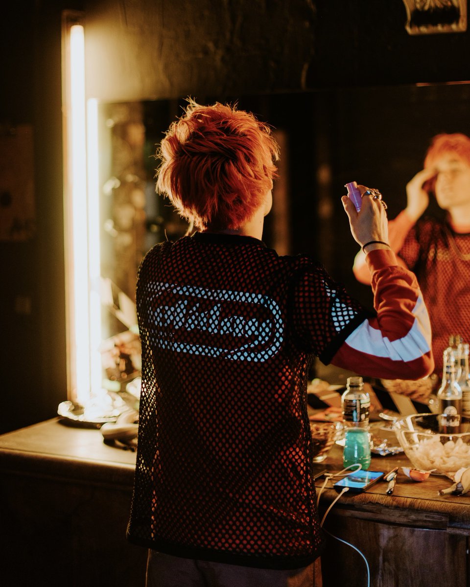 waterparks's tweet photo. TOUR STARTS TOMORROW SOLD OUT SHOW IN ANAHEIM!!! THEN A SOLD OUT SHOW IN SACRAMENTO, THEN A SOLD OUT SHOW IN PORTLAND, THEN A SOLD OUT SHOW IN SEATTLE

IT’S ALMOST ALL SOLD OUT BABY GET YOUR TICKETS AND LETS RIDE 

https://t.co/OmOXLJjcgl https://t.co/NZrOwJUFfu