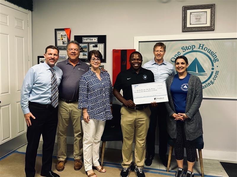 OneStopCares1's tweet photo. Thank you to Socius Insurance Services, Inc. for partnering with us to donate $2,500 to One Stop Cares, a nonprofit in Sarasota/Manatee County. Ed Valek, Nili Dutton and Patrick Del Medico, from Shepherd Insurance, had the honor of presenting the check to One Stop Cares! https://t.co/aRctQhGyT9