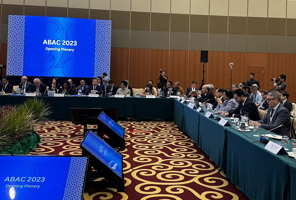 #ABAC getting underway in lovely Brunei; 🇳🇿 members <a href="/RachelTaulelei/">Rachel Taulelei</a> and Brett O’Riley <a href="/ICTBRO/">Brett O'Riley</a> will engage on a packed agenda and finalise recommendations for @apec trade ministers on WTO, FTAAP, climate, inclusion (incl Indigenous trade), digital and more <a href="/TradeWorksNZ/">Trade Works</a> <a href="/APEC/">APEC Secretariat</a>Biz