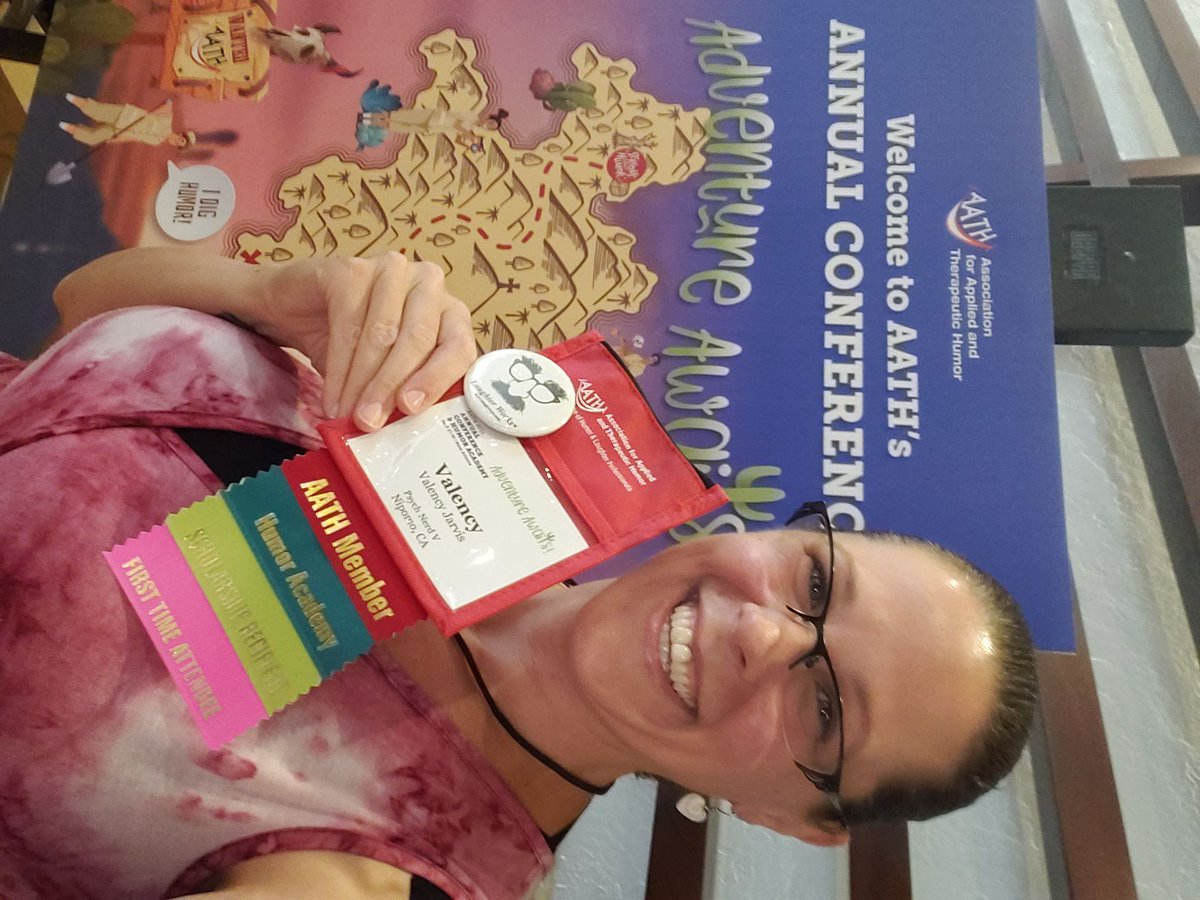 PsychNerdV's tweet photo. Made it safely to Arizona for the @AATH_Assoc Humor Conference! Today started with an abundance of warm hugs, cry-laughter, and goofy chicken dances. Ready for a fun-filled whirlwind of learning! 💕
#HumorConference #HealingWithHumor #PositivePsychology #academictwitter https://t.co/6aO5Ttt426