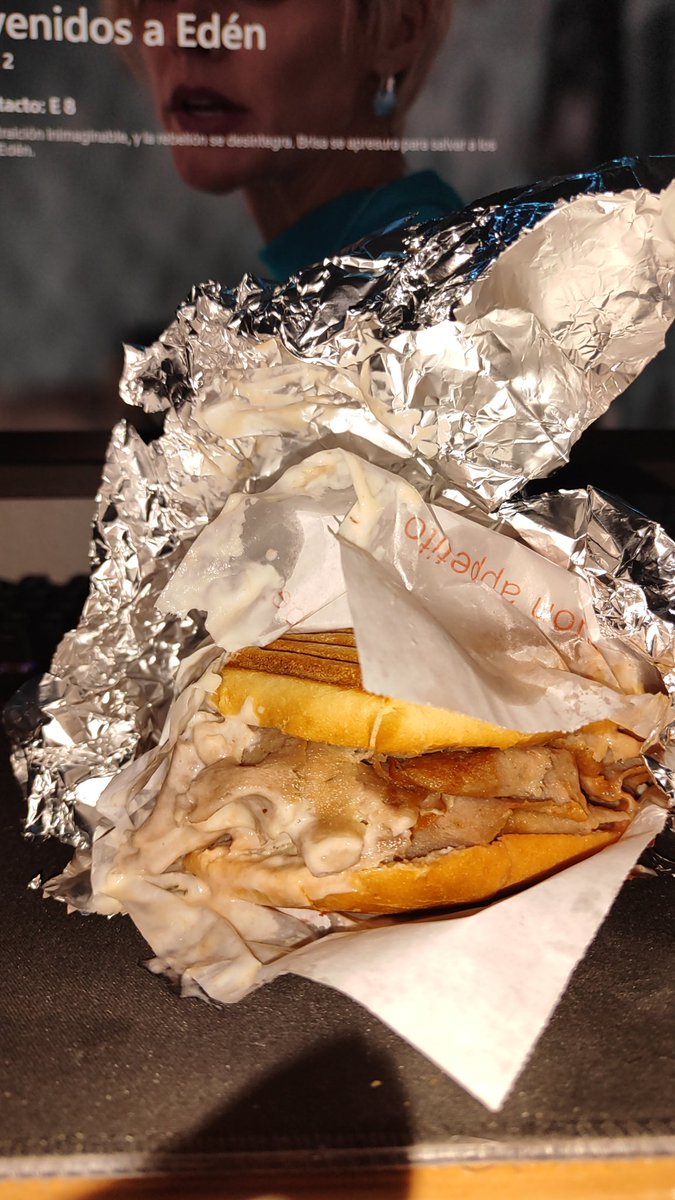 Boy2Flow's tweet photo. Kebab o durum? https://t.co/ilL9xooki2