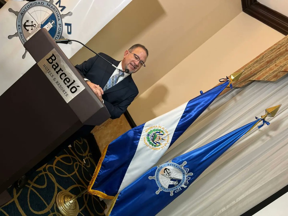 AMP El Salvador tweet media