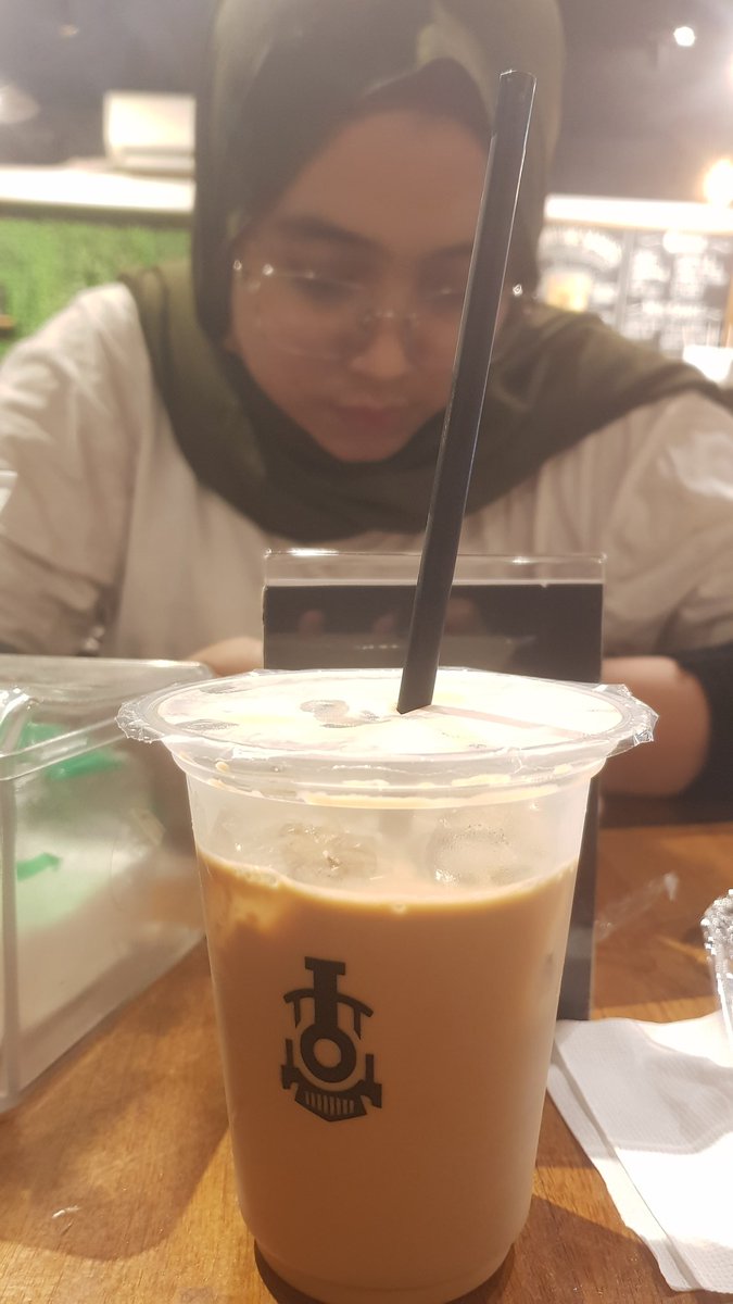sandhika98's tweet photo. @infobdg Railway coffee as always https://t.co/t90p4OjpzZ