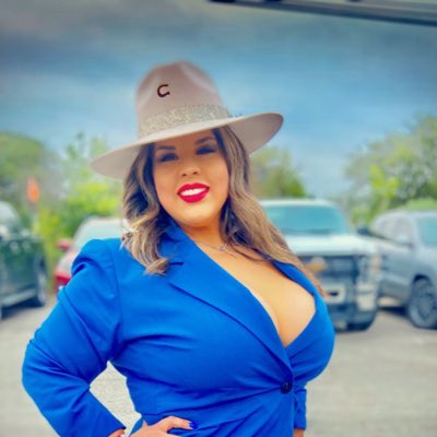 Jsal04's tweet photo. #NewProfilePic https://t.co/iI0c1gHUg8