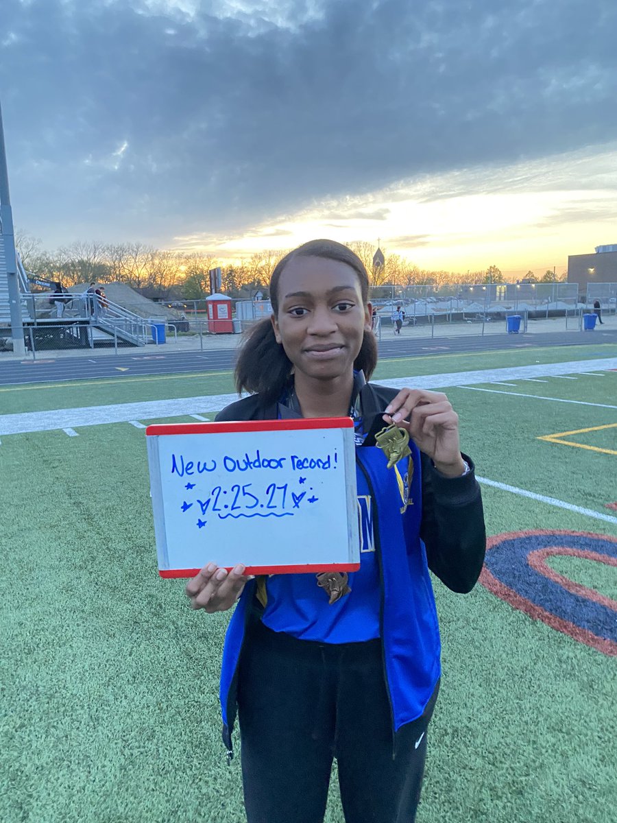Congratulations to Madison King for breaking the Joliet Central Steelmen all-time school record in the 800m race with a time of 2:25.27! Her coaches and teammates couldn’t be more proud of her! #SteelmenPride