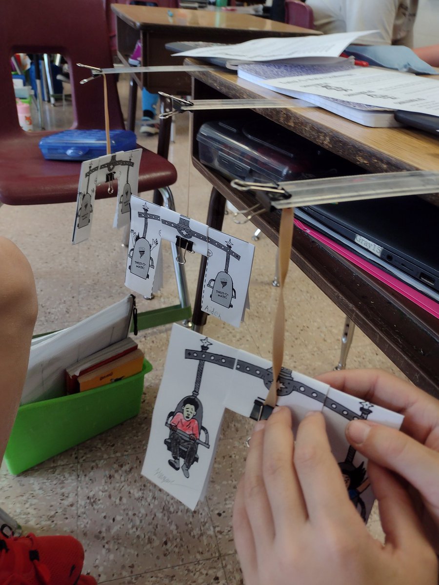 MrsBarker4's tweet photo. How to make the fastest coaster ride? Testing energy transfer on thin &amp; thick rubber bands. #weareLR @LRUEWildcats https://t.co/6qyjtAN2fq