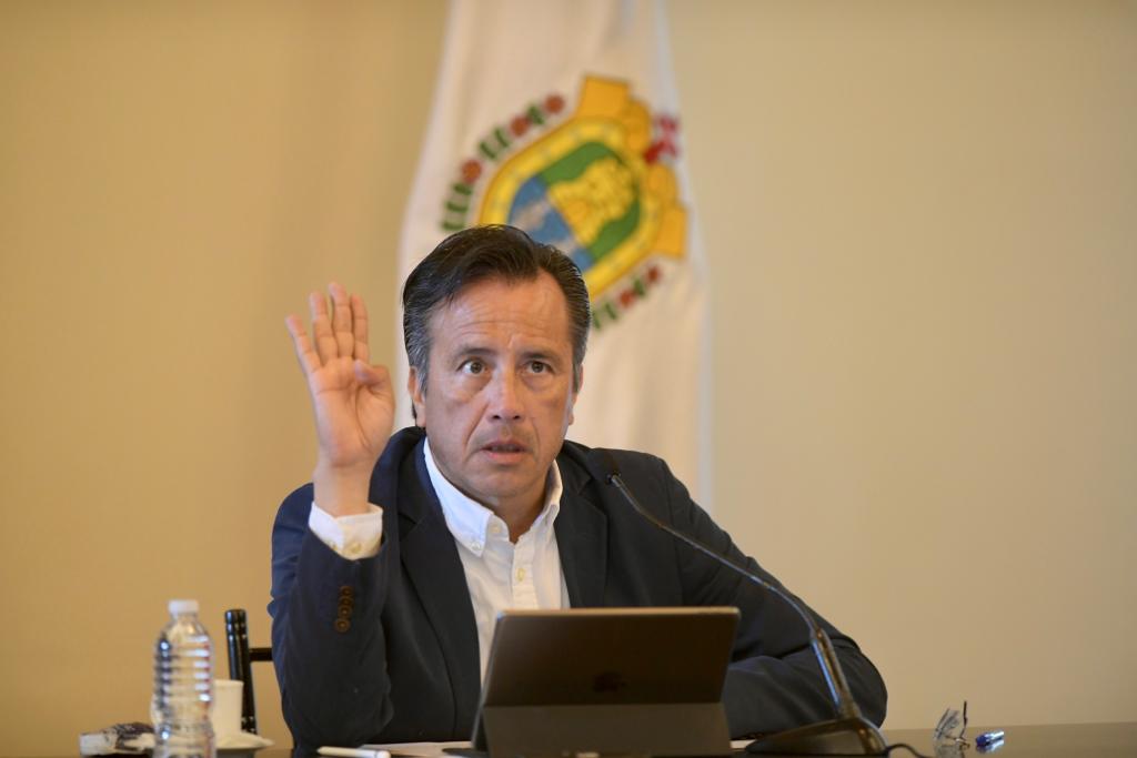 lupeosorno's tweet photo. 👥 Hace unas horas, representantes de las dependencias que pertenecemos a #PROVEER, tuvimos la primera sesión del Consejo Estatal de Desarrollo Social.
Compartimos resultados del primer trimestre de 2023, así como los proyectos que vienen. ¡Vaya que hay avances! 💯 https://t.co/k9nd8nWf9O