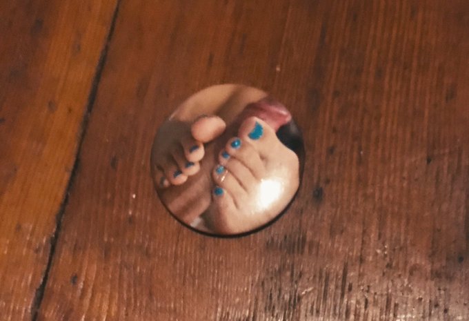 Totally forgot to show you all what I found on the floor at the grocery store yesterday:  I audibly gasped<a href="/tag/companion"class="tags"><span>#companion</span></a><a href="/tag/enby"class="tags"><span>#enby</span></a>
