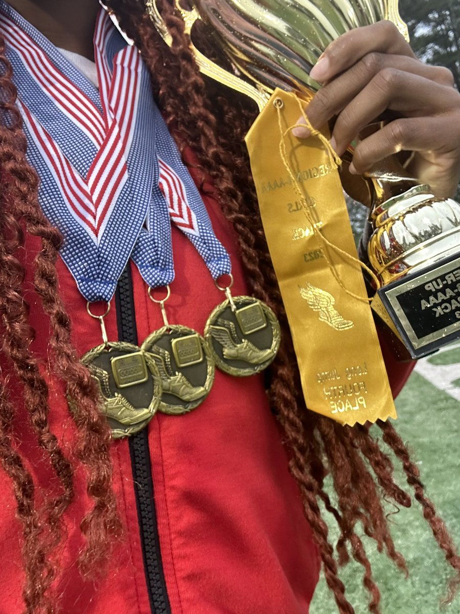 Even though the weather was badd, we still did what we had to do 😊. REGION CHAMPSS 
<a href="/DruidTrack/">Druid Hills Track & Field/XC</a>