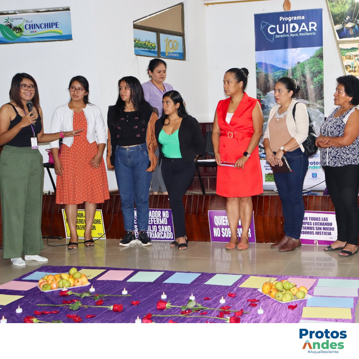 Protos_Andes's tweet photo. ¡Hoy iniciamos la Escuela Binacional de Mujeres! 💪💪Cuidadoras del agua en la cuenca #MayoChinchipe en #Ecuador 💙y #Perú ❤️.  

El #ProgramaCuidar, Protos Andes, @joinforwater  y sus aliados 🤝 impulsan la gobernanza participativa y sustentable del agua. 💦 https://t.co/fT1RnIlID1