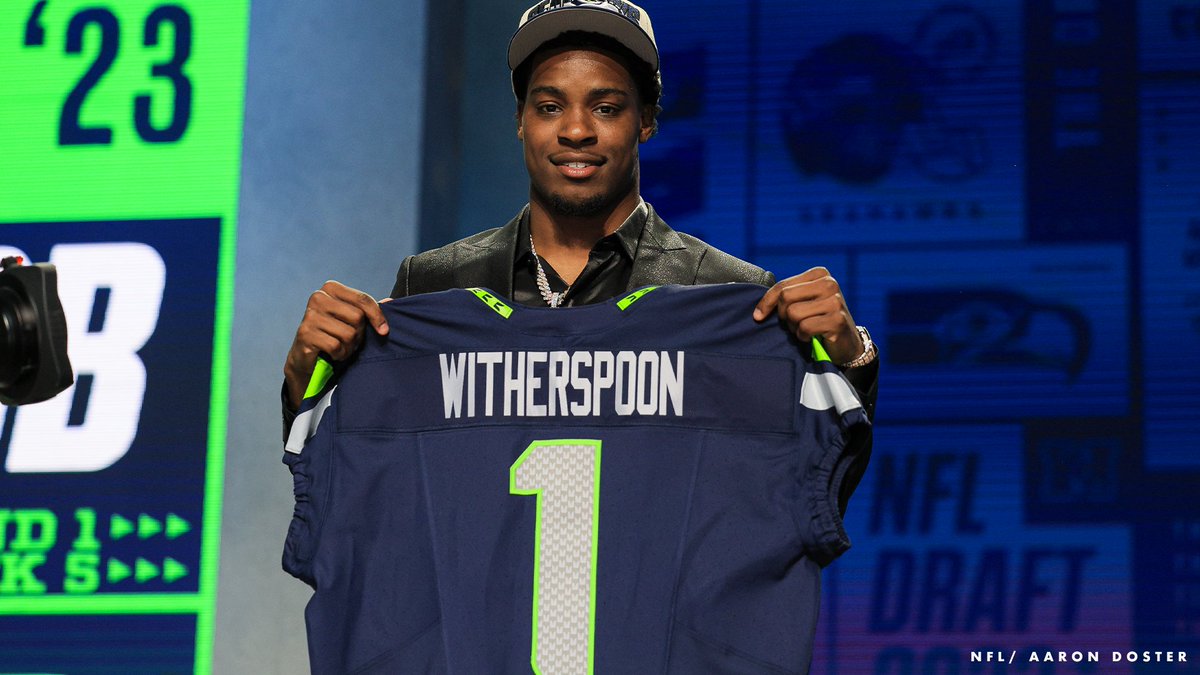 Seahawks's tweet photo. Framing these. 📸 #NFLDraft https://t.co/pysL5bc9q6