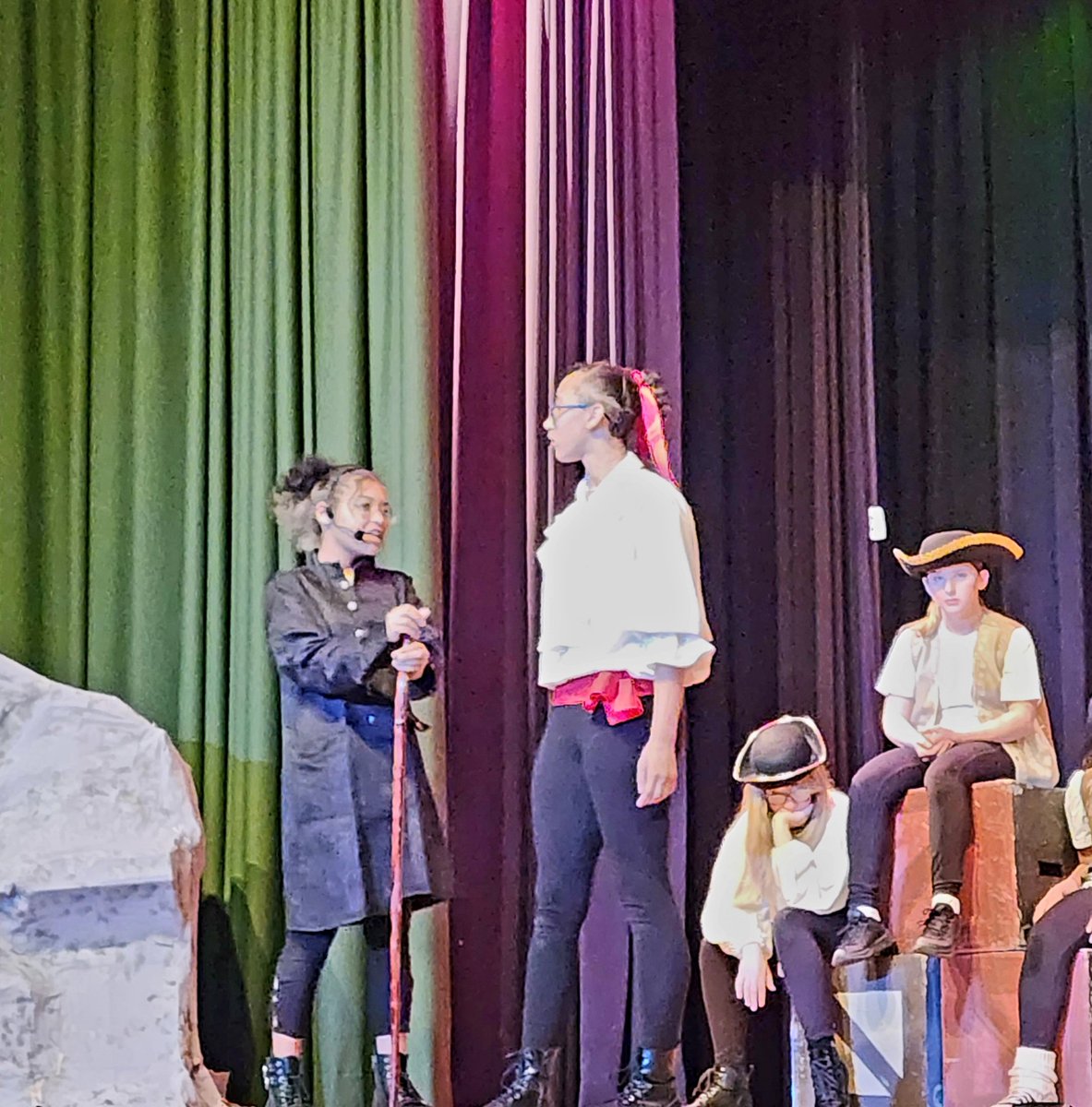 Amazing Job Stemmers Run! The Little Mermaid production was so good! Bravo to Mr. Gusso, Ms. Gauthier, Ms. Blum, Ms. Edgar, Mr. Thanner, and all the students!  <a href="/StemmersRunMS/">Stemmers Run Middle</a> @SRMS_Principal