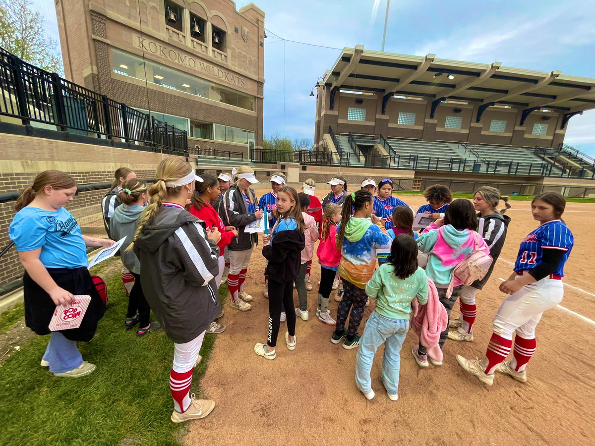 Mrs. Susong (@mrssusongvp) on Twitter photo Loved seeing our 🥎LadyKats giving back to the future Kats! Nights like this are just as special & memorable to the young players as they are to our 🥎LadyKats! What a fun night (& win!)❤️🥎💙 <a href="/KHSKatsCoach/">Principal Susong</a> <a href="/Kats_Principal/">Principal Blessing</a> <a href="/DaniTate_/">Dani</a> <a href="/Liliana_L_09/">Liliana</a> <a href="/kami_shoemaker/">kami shoemaker</a> Loved seeing our 🥎LadyKats giving back to the future Kats! Nights like this are just as special & memorable to the young players as they are to our 🥎LadyKats! What a fun night (& win!)❤️🥎💙 <a href="/KHSKatsCoach/">Principal Susong</a> <a href="/Kats_Principal/">Principal Blessing</a> <a href="/DaniTate_/">Dani</a> <a href="/Liliana_L_09/">Liliana</a> <a href="/kami_shoemaker/">kami shoemaker</a>