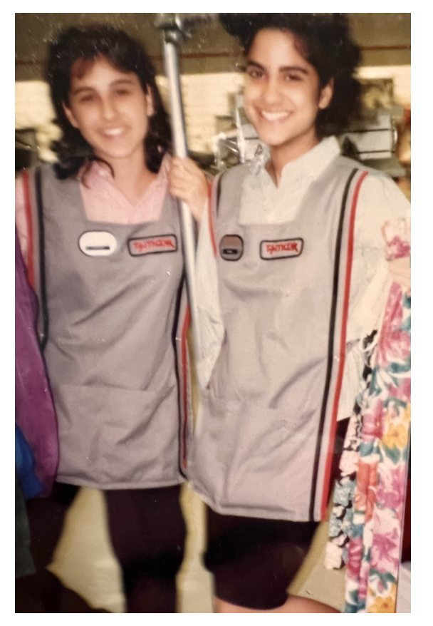 Young Entertainment tweet media