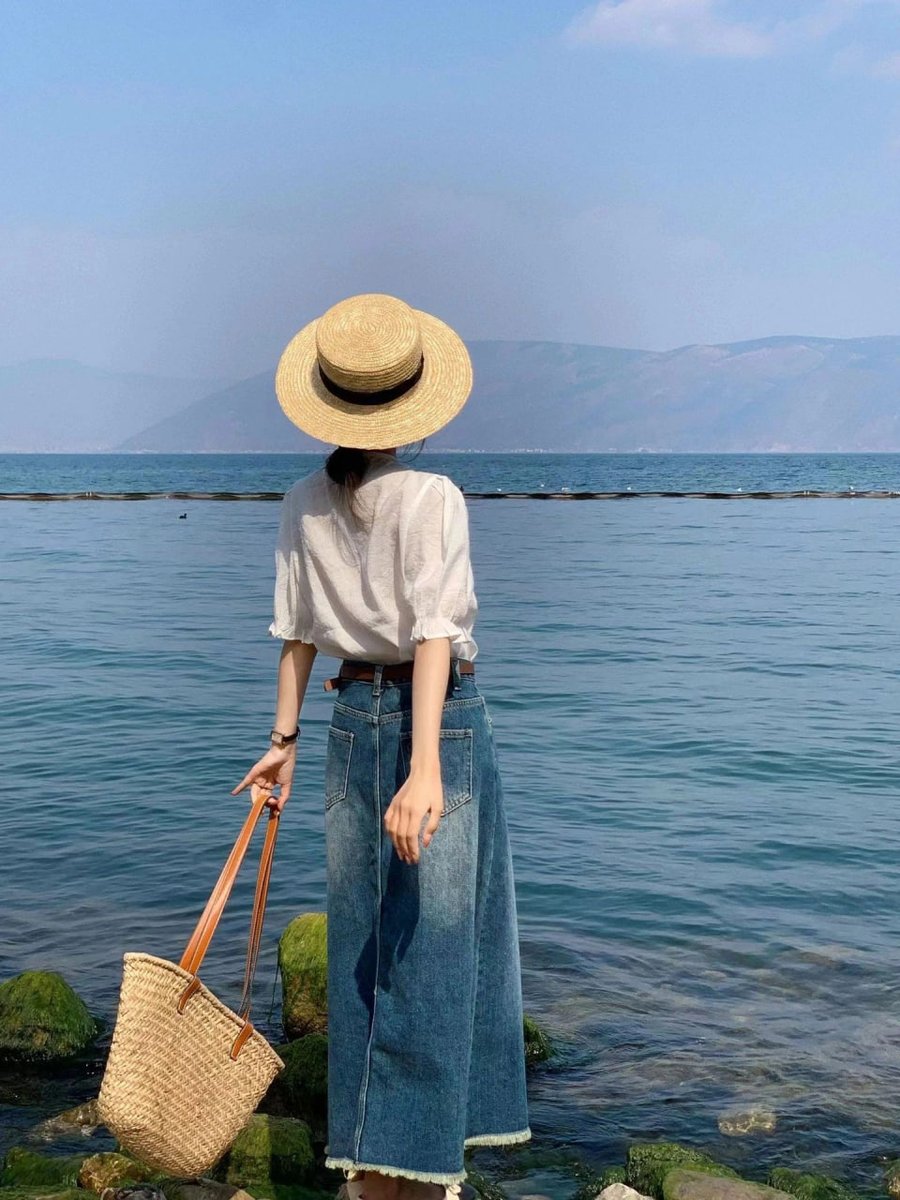 kittycutiest's tweet photo. The ocean makes me feel really small and it makes me put my whole life into perspective https://t.co/KLCWfndUzW